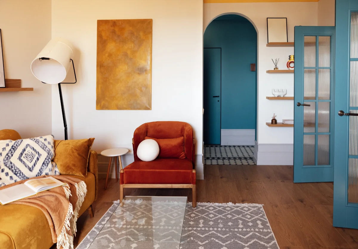 Mejora de la eficiencia energetica con paredes con asilamiento térmico y acústico y suelo aislado y de madera - REhabilitación e